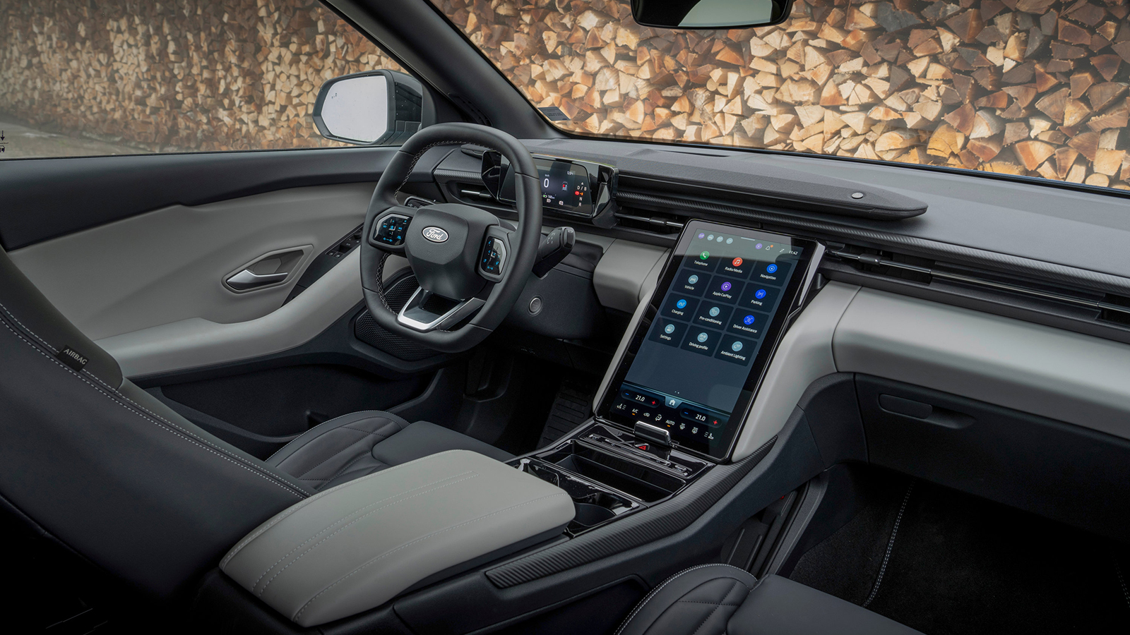 Ελλάδα: Νέα έκδοση Trend για τα Ford Explorer και Capri